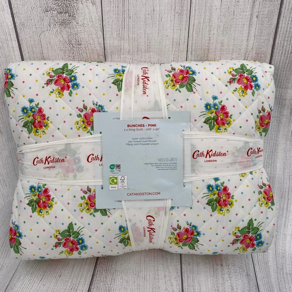 Cath Kidston Bunches Pink King Quilt White Floral Polka Dot Cotton Bedspread